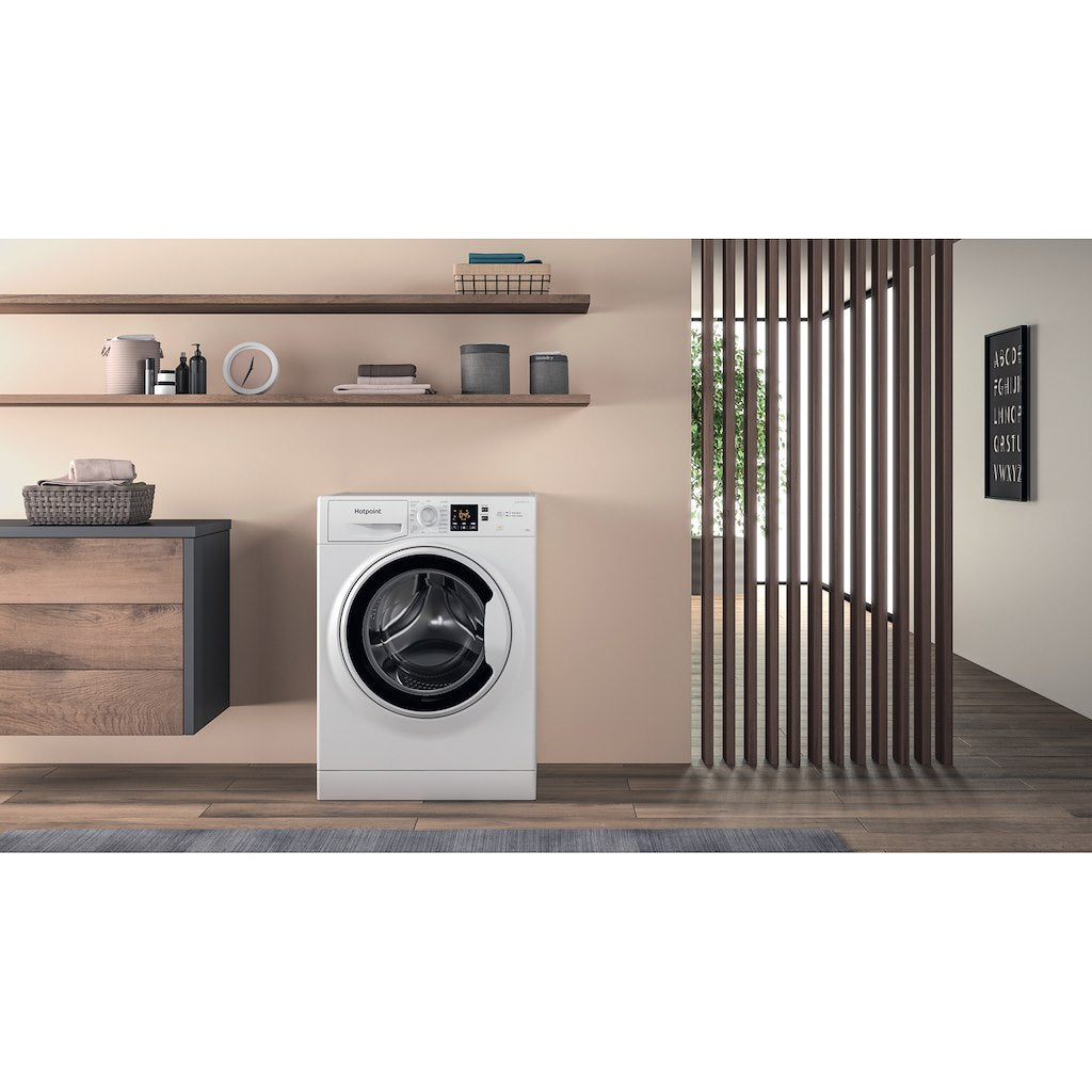 Hotpoint freestanding front loading washing machine: 10kg