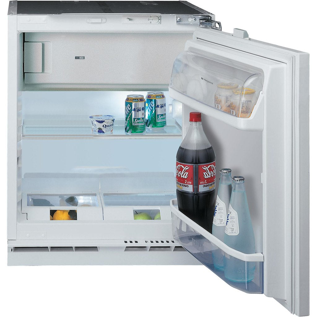 Hotpoint integrated fridge