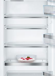 KIL82AFF0G, Built-in fridge with freezer section