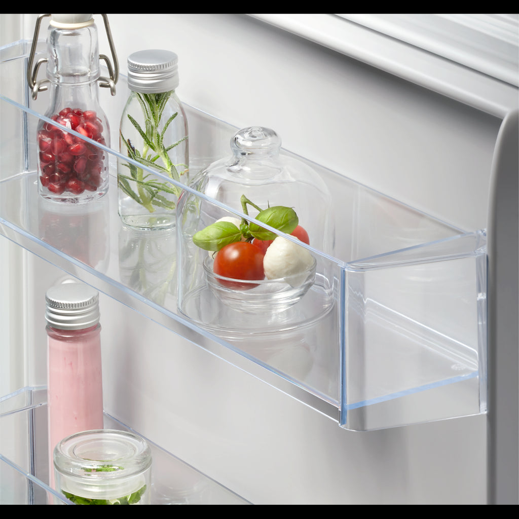 AEG NSC6N18ZES Fully Integrated Fridge Freezer