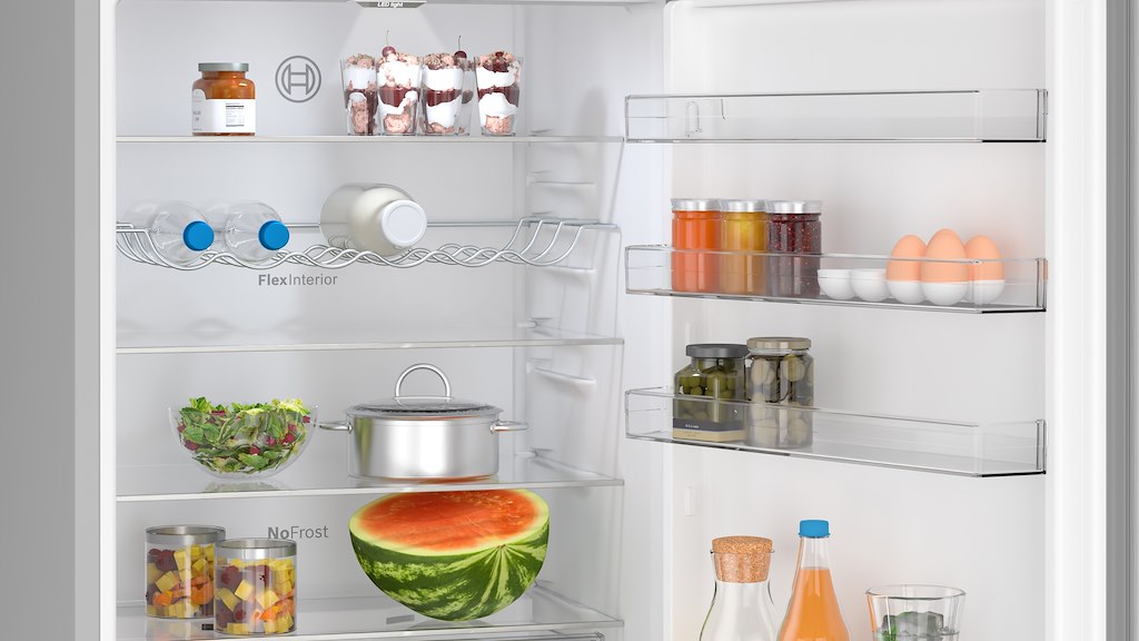 KGN492LDFG, Free-standing fridge-freezer with freezer at bottom