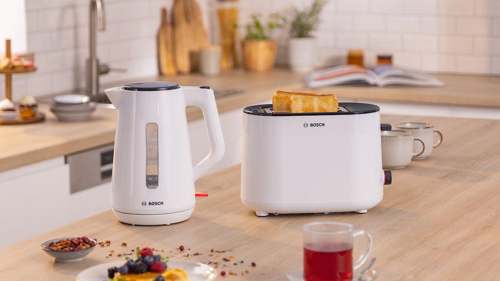 TWK1M121GB, Kettle