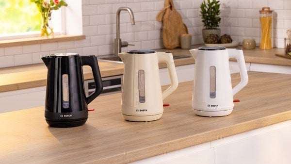 TWK1M121GB, Kettle