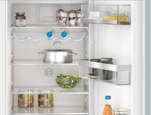 KIL82ADD0G, Built-in fridge with freezer section