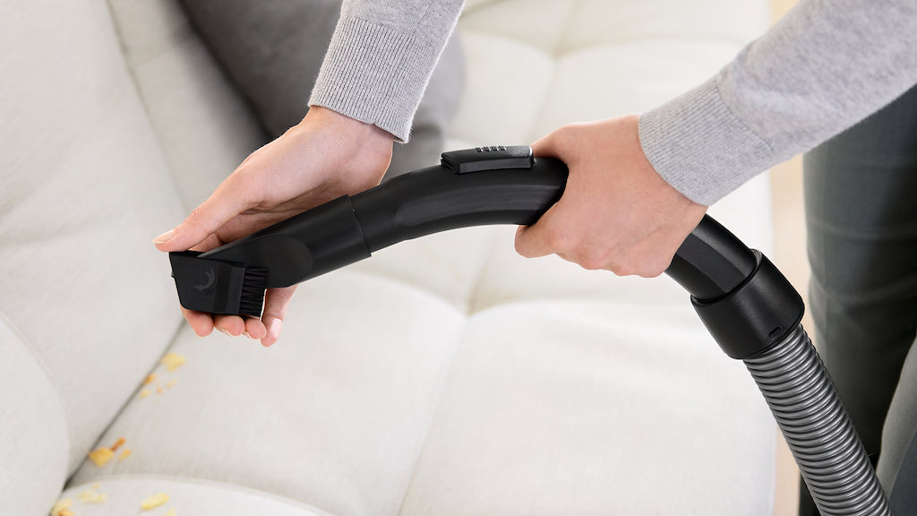 BGS05BA2GB, Bagless vacuum cleaner