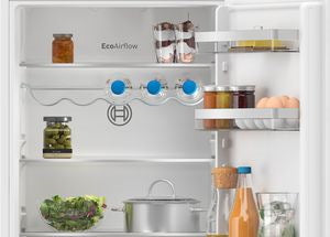 KIN86VFE0G, Built-in fridge-freezer with freezer at bottom