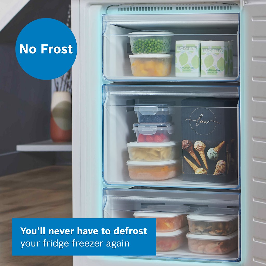 KGN34NWEAG, Free-standing fridge-freezer with freezer at bottom