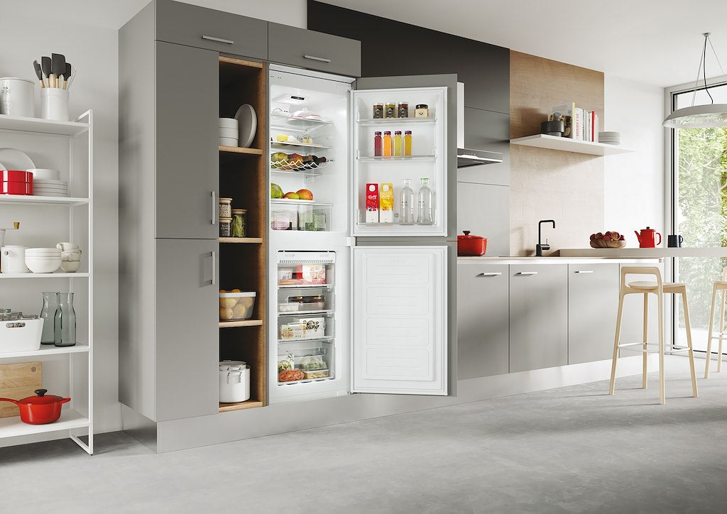 Hoover HOBES50N518FVK Built-In Fridge Freezer