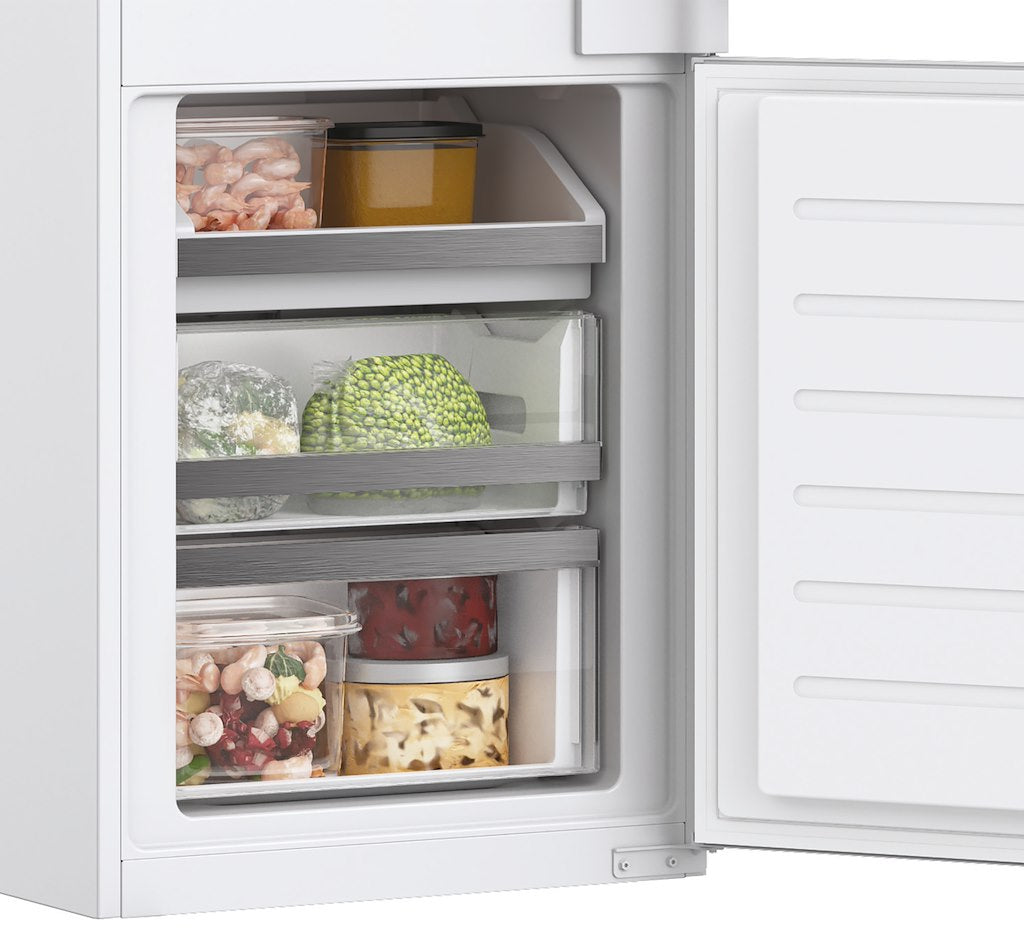 Hoover HOBT5518DWK-1 Integrated 70/30 Fridge Freezer - White - E Rated