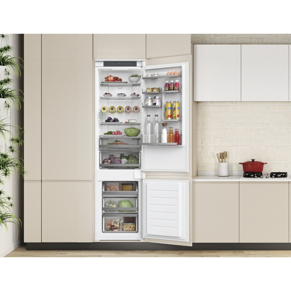 Hoover HOBT5519EWUK Integrated Fridge Freezer