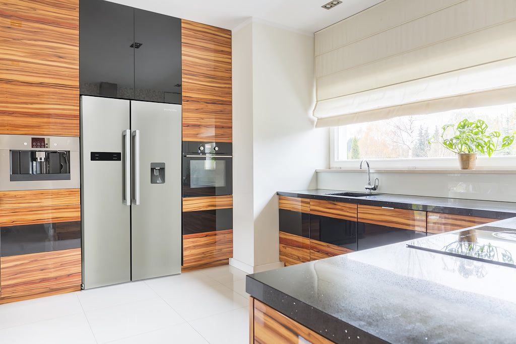 Montpellier M520WDX Side-By-Side Fridge Freezer