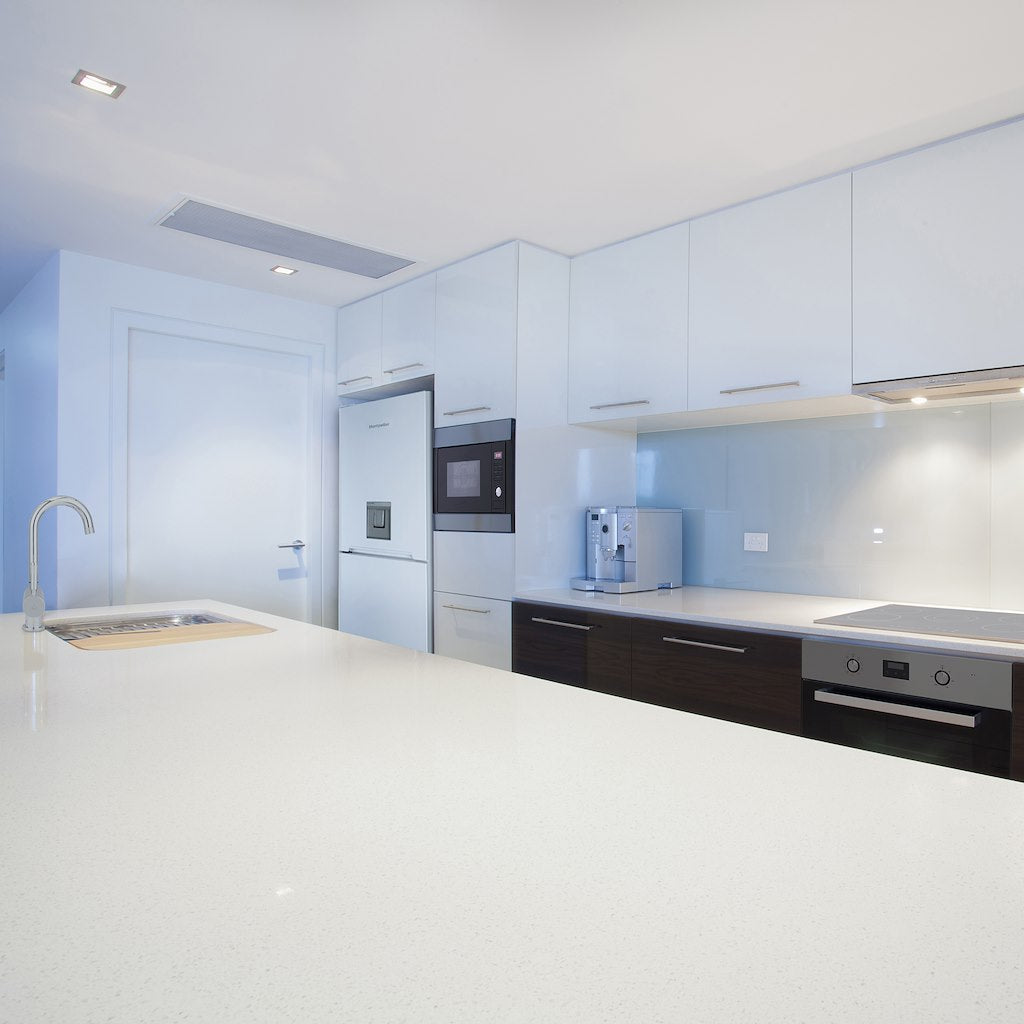 Montpellier MFF183EWWD Frost Free Fridge Freezer With Water Dispenser In White