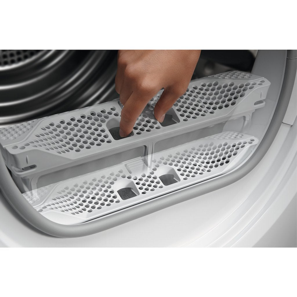 AEG TR848P4B 8kg Freestanding Heat Pump Tumble Dryer