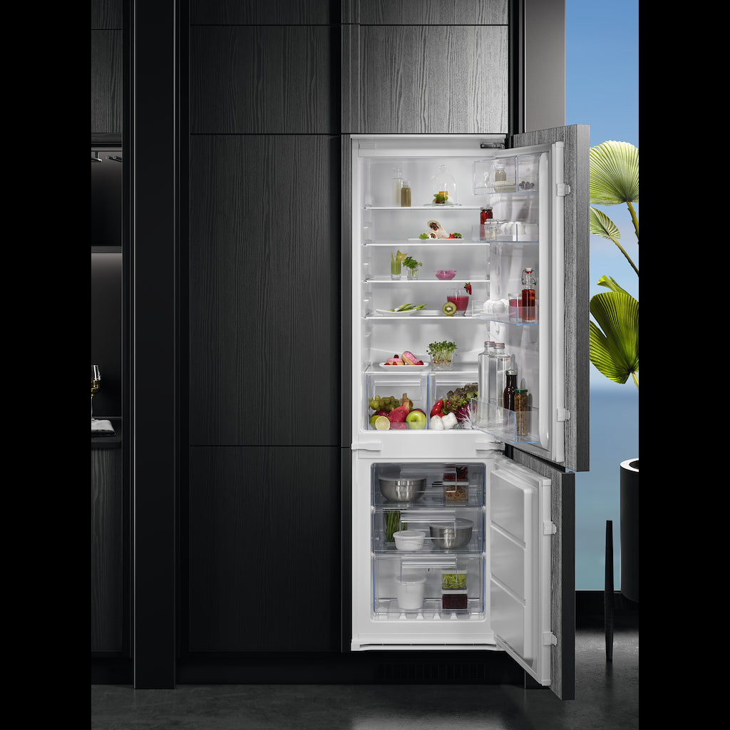 AEG OSC6N181ES 6000 Series Built-In NoFrost Fridge Freezer