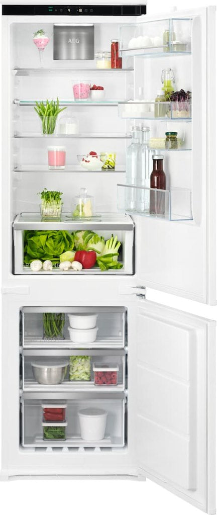 AEG NSC7G181DS 7000 Series Built-In NoFrost Fridge Freezer
