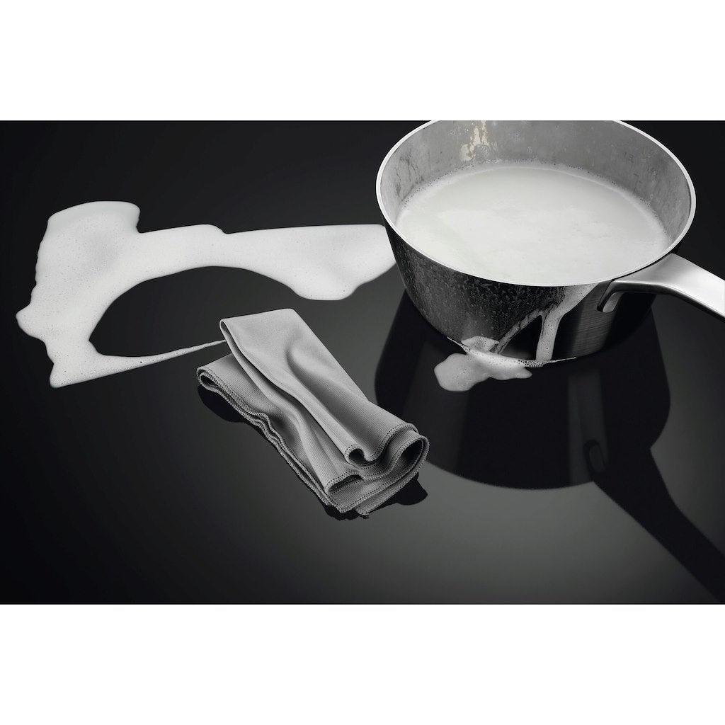 AEG IDE74243IB Induction Hob with Extractor