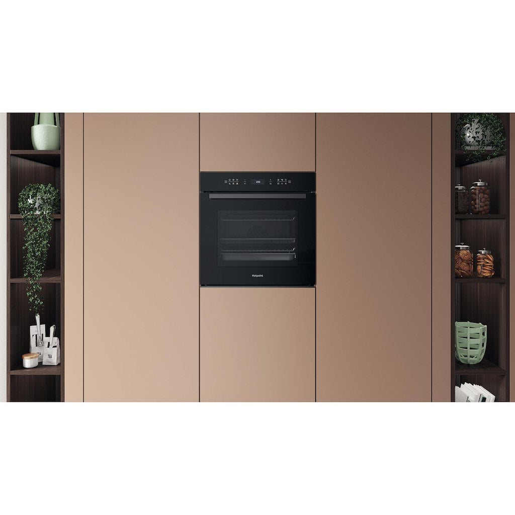 Hotpoint Class 6 ActiveMultiflow HOI68PT1SBUK Electric Single Fan Oven with Air Fry and DualClean - Black