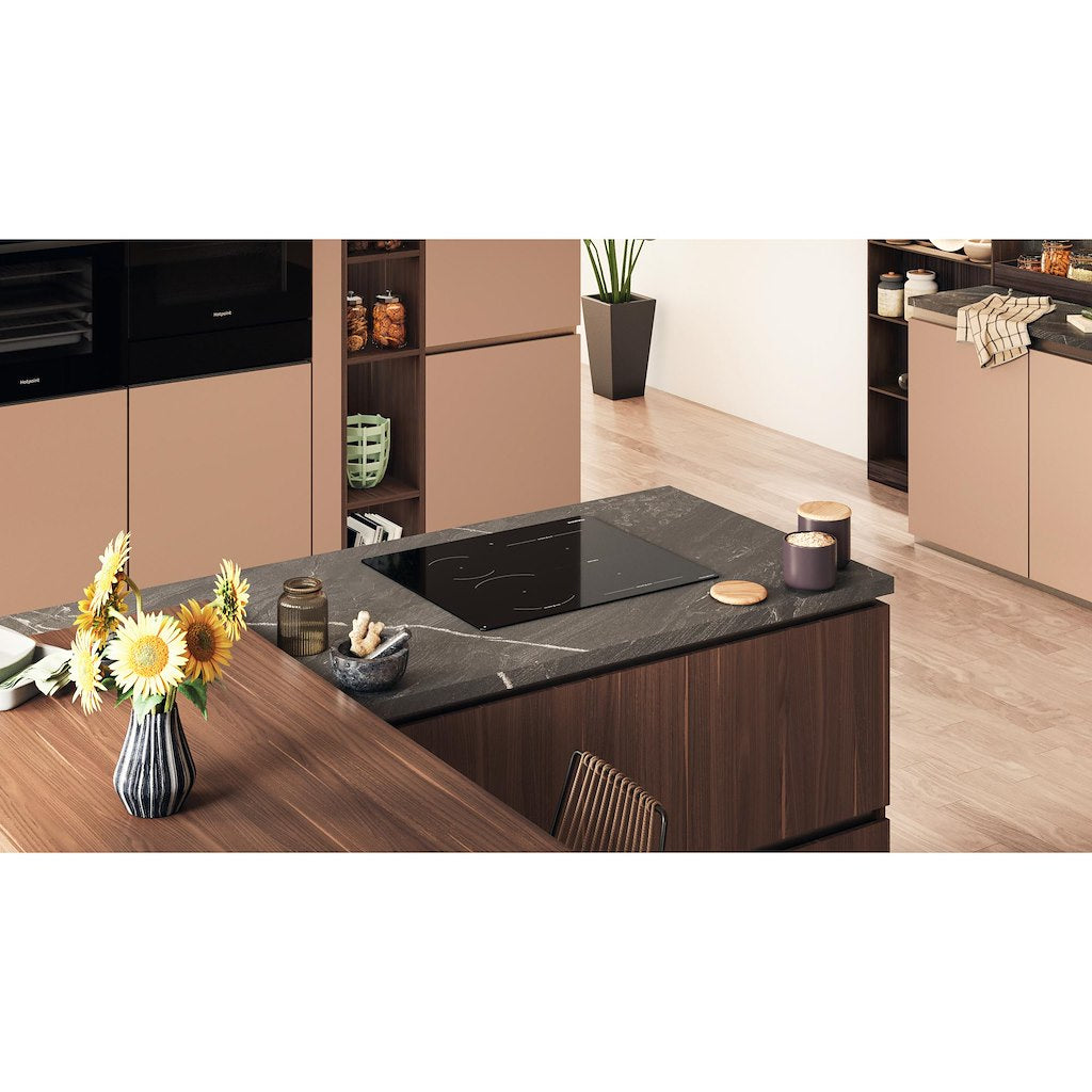 Hotpoint HeatContol Induction Hob - 60cm - with CleanProtect - HTX6014DCF