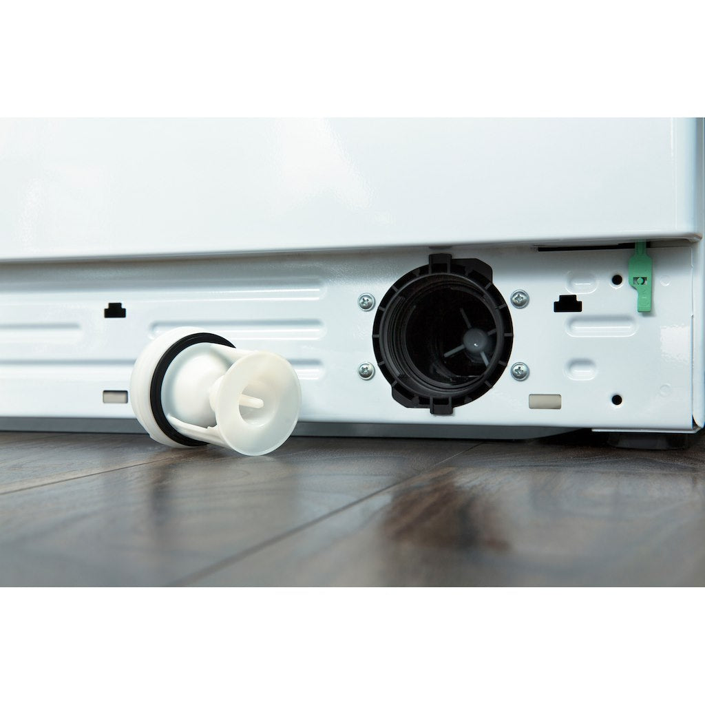 Hotpoint freestanding front loading washing machine: 9kg