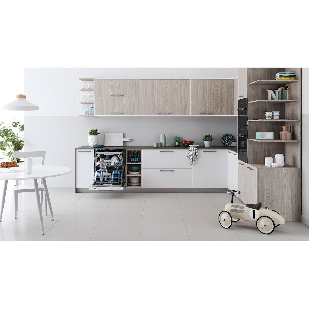 Integrated dishwasher: full size, white colour - DIO 3T131 FE UK