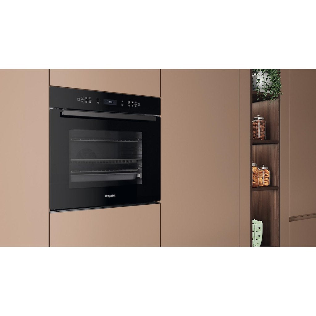 Hotpoint Class 6 ActiveMultiflow HOI68PT1SBUK Electric Single Fan Oven with Air Fry and DualClean - Black
