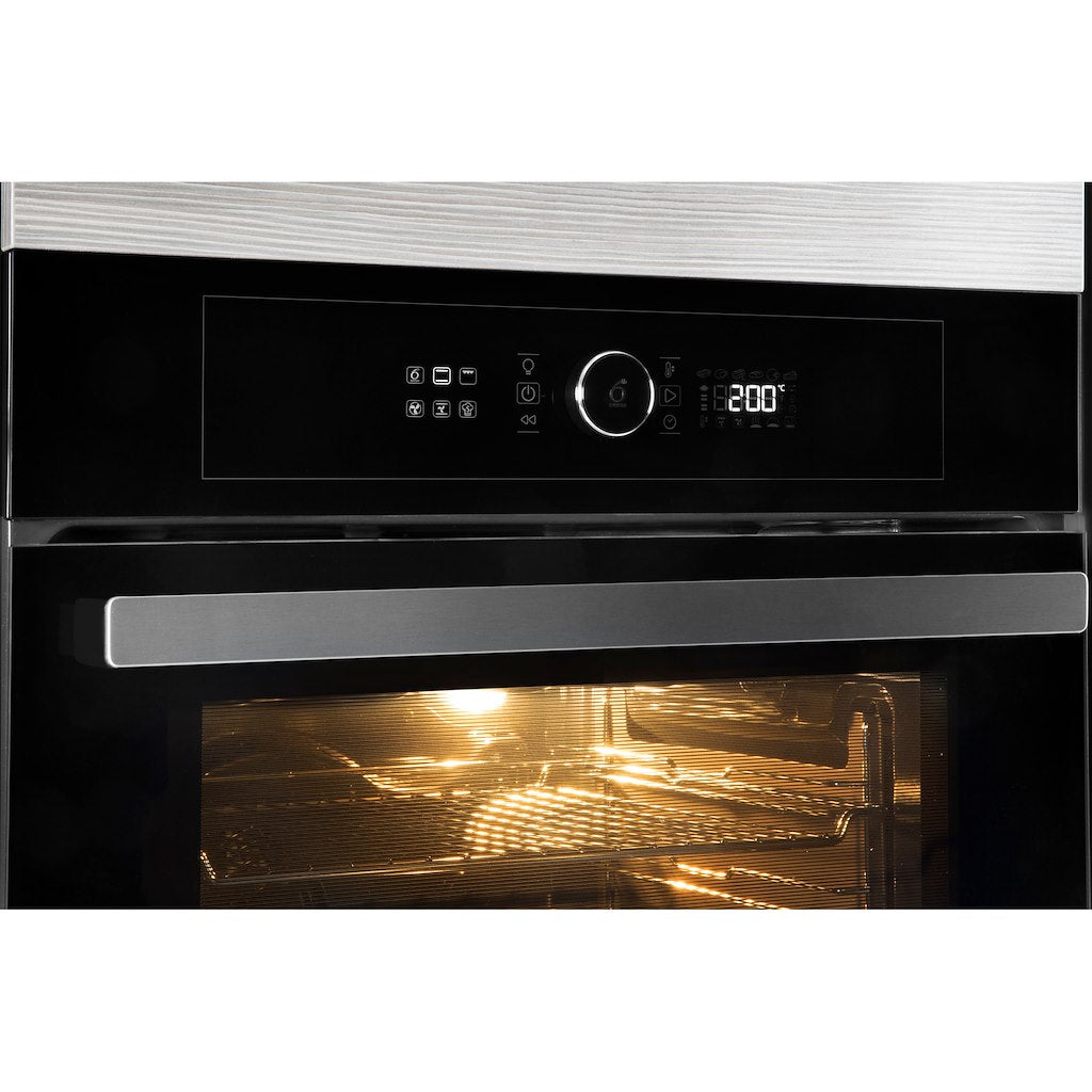 Whirlpool built in electric oven: in Black - AKZ 6230 NB