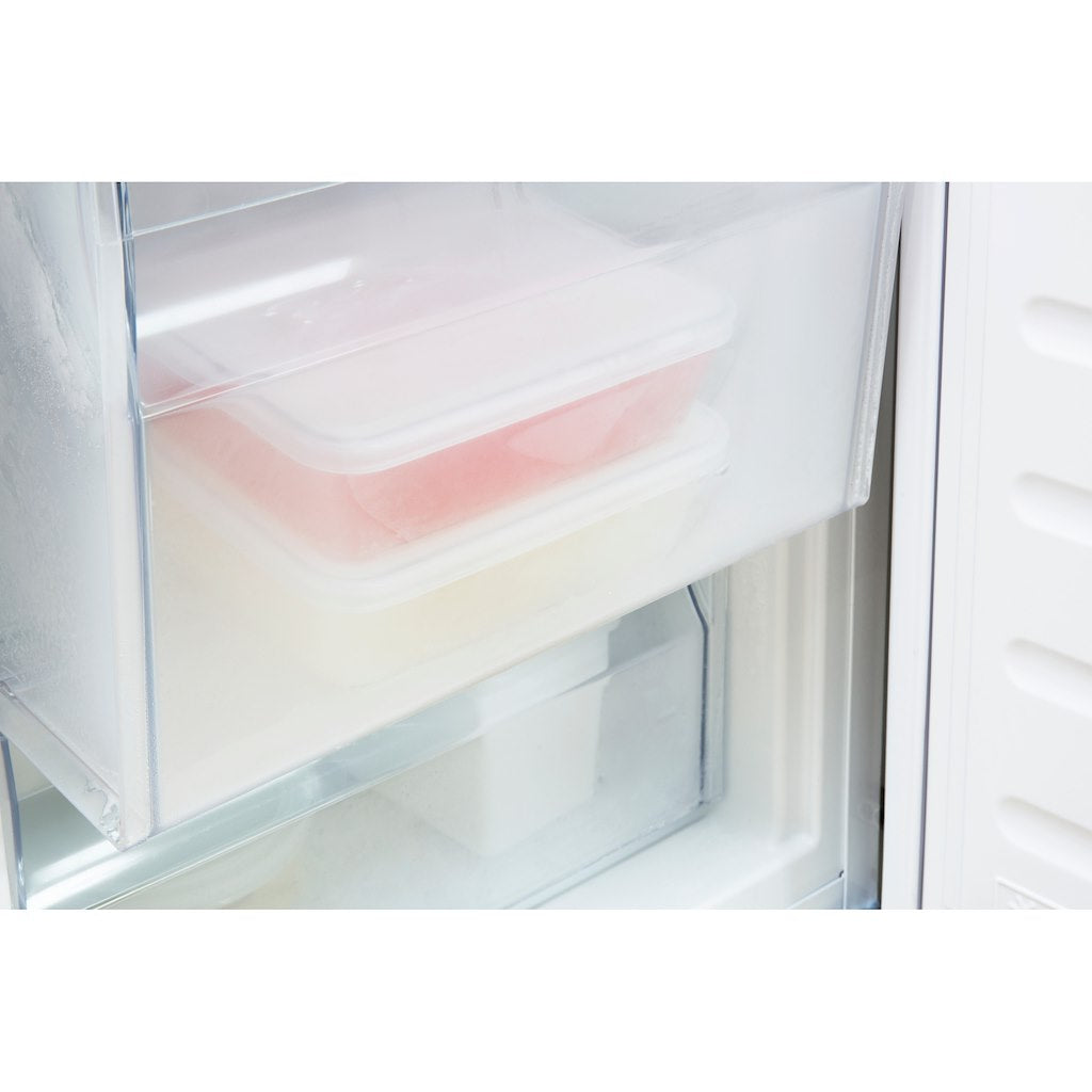 Built in fridge freezer