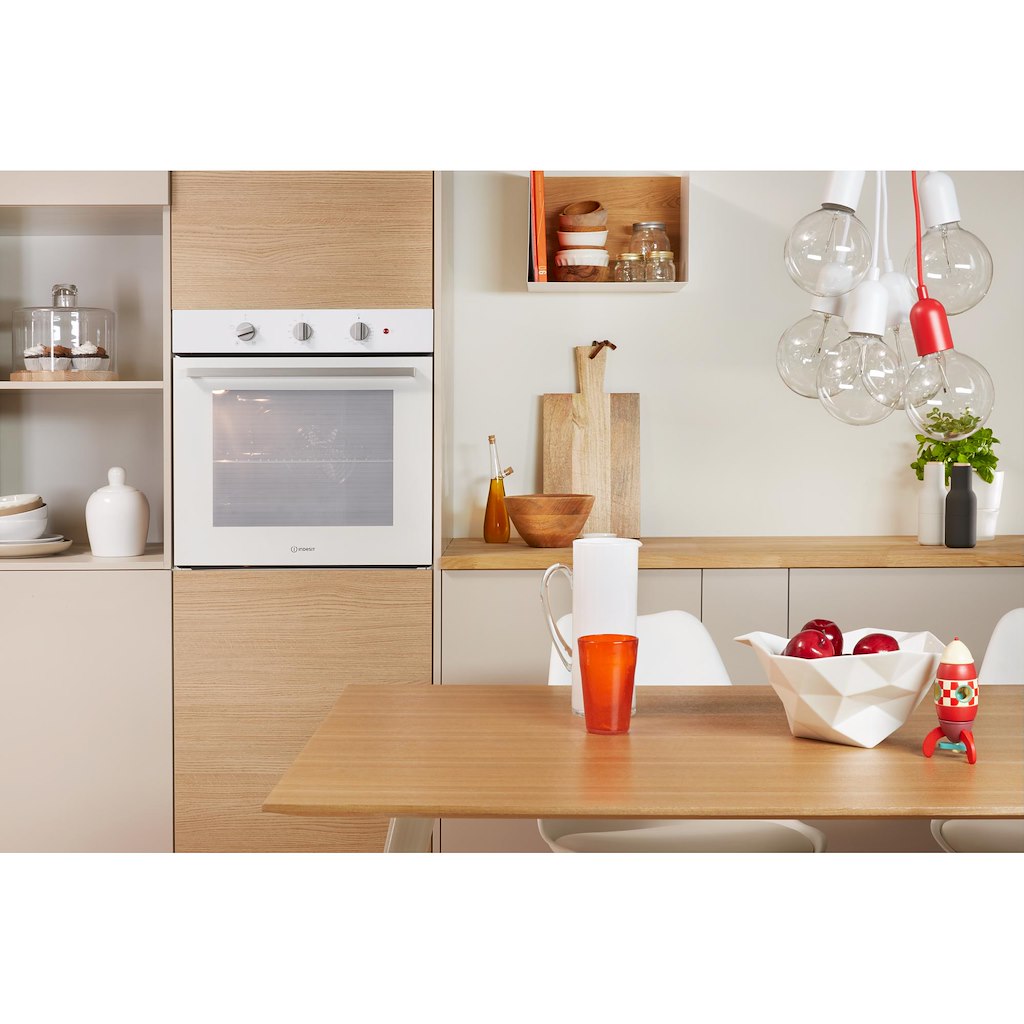 CLICK&CLEAN - Single Fan Oven - 66L - Dial Control - White With Tilting Grill and Programable Timer
