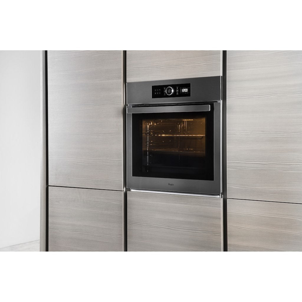 Whirlpool built in electric oven: in Stainless Steel - AKZ 6230 IX