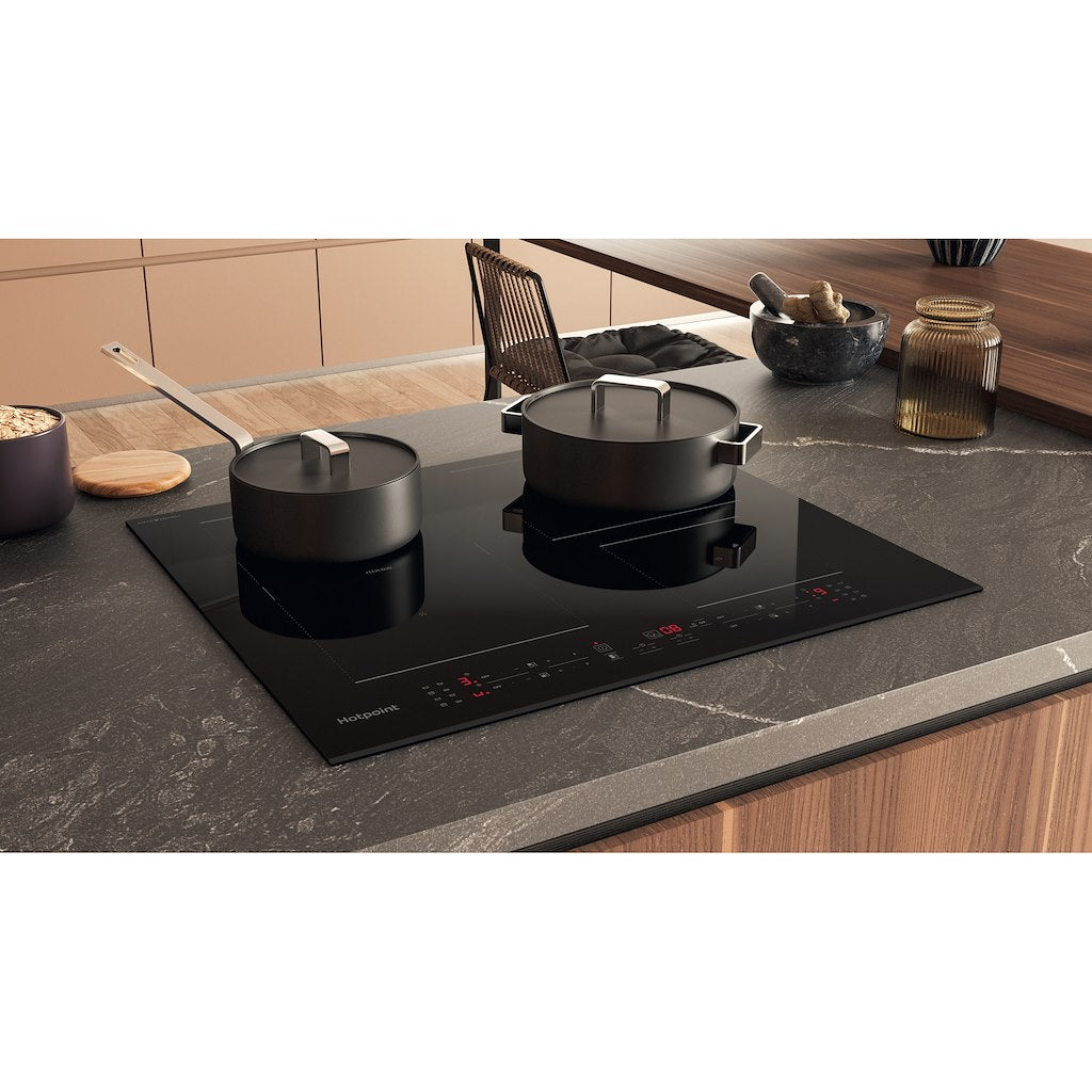 Hotpoint induction glass-ceramic hob