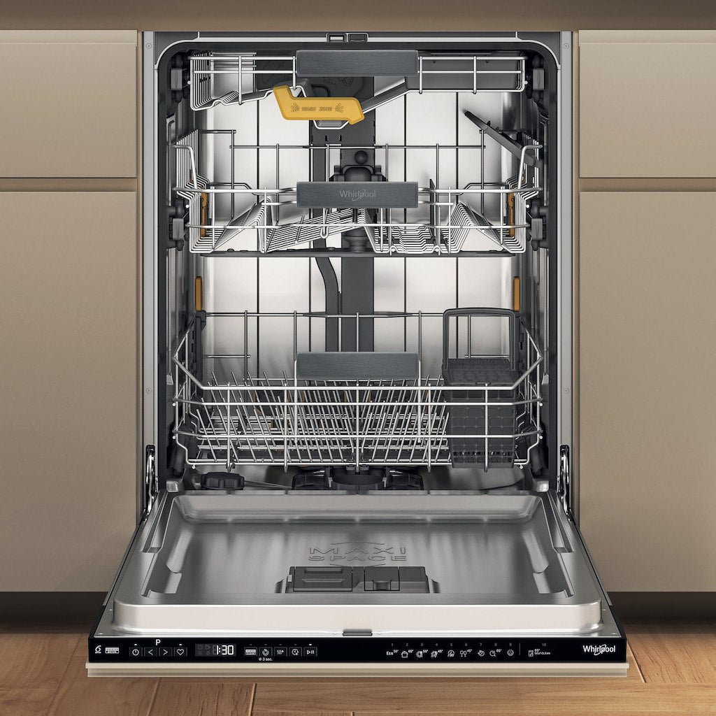 Whirlpool Integrated Dishwasher: in Black - W8IB15M6L UK