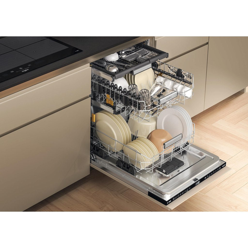 Whirlpool Built-in MaxiSpace Dishwasher with Flexible 3rd Rack - 15 Place Settings - A Rated - W7I HF60 TUS UK