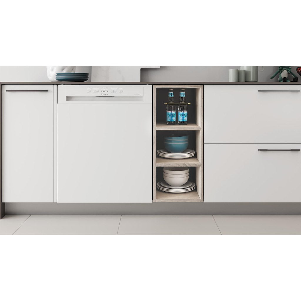 Indesit Semi integrated dishwasher: full size, white colour - DBE 2B19 UK