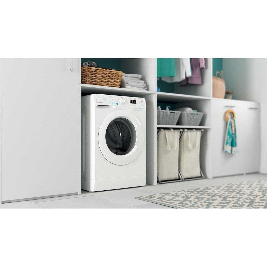 Freestanding front loading washing machine: 8,0kg - BWA 81485X W UK N