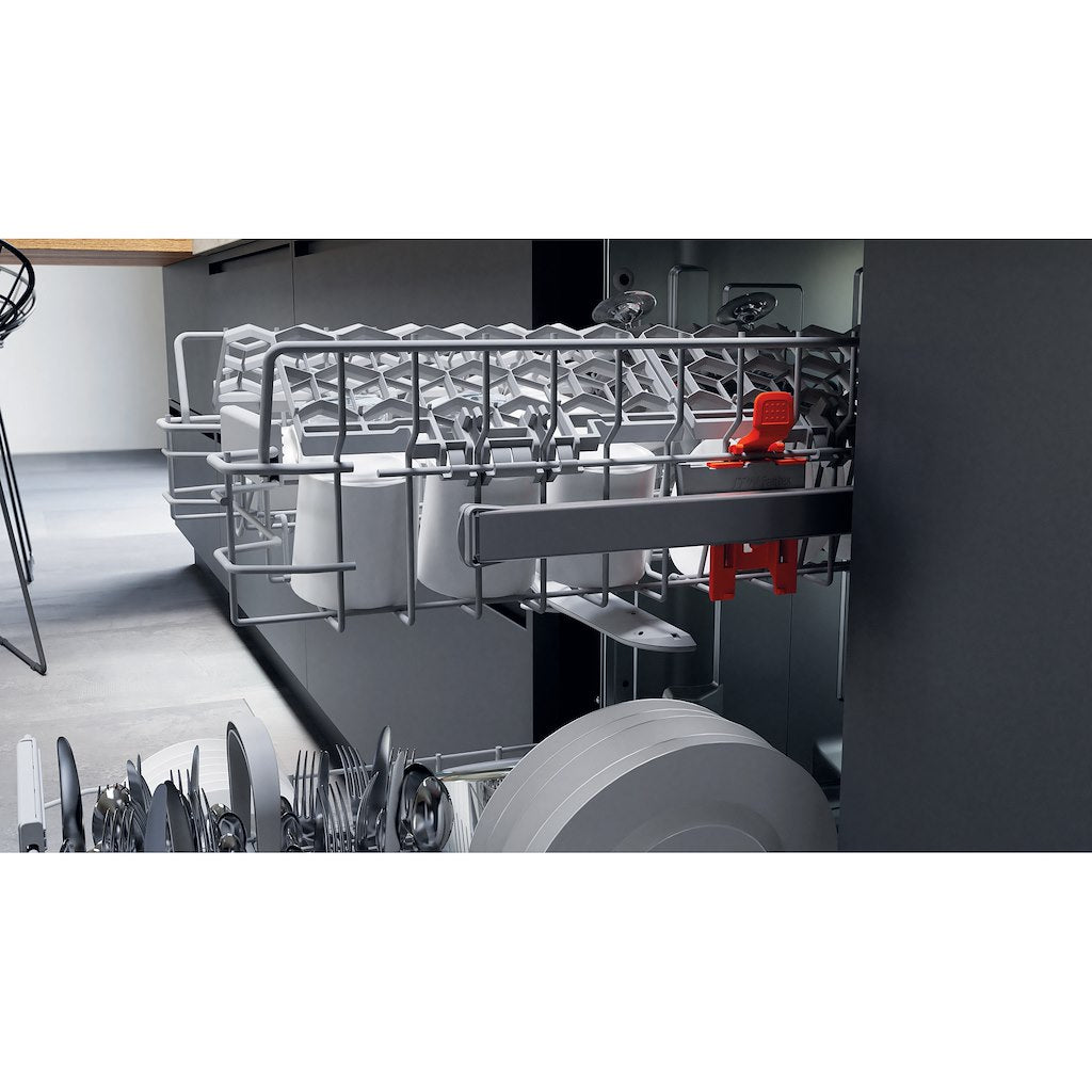 Hotpoint HSIC 3T127 UK N Dishwasher - White