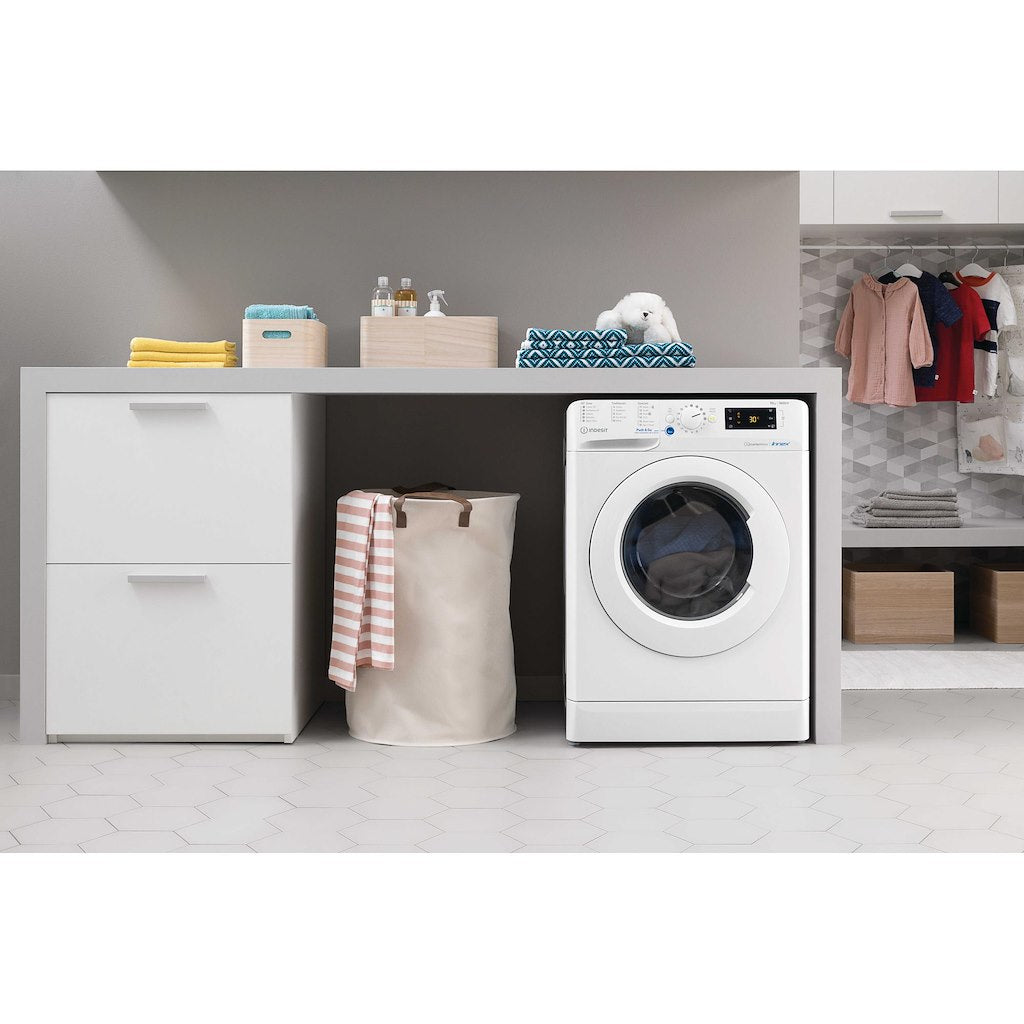 Freestanding front loading washing machine - BWE 91496X W UK N