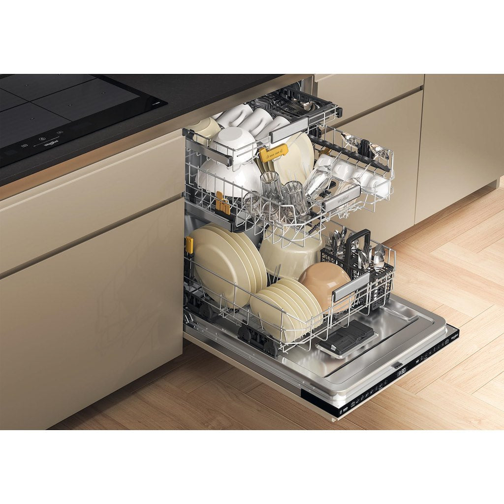 Whirlpool Integrated Dishwasher: in Black - W8IA15M3TU UK