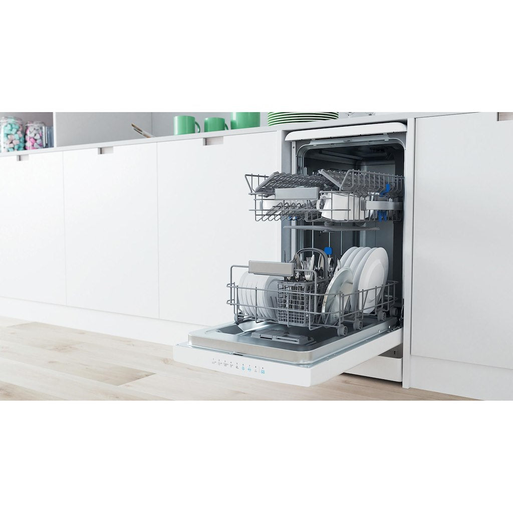 Dishwasher: slim, white colour - DSFO 3T224 Z UK N