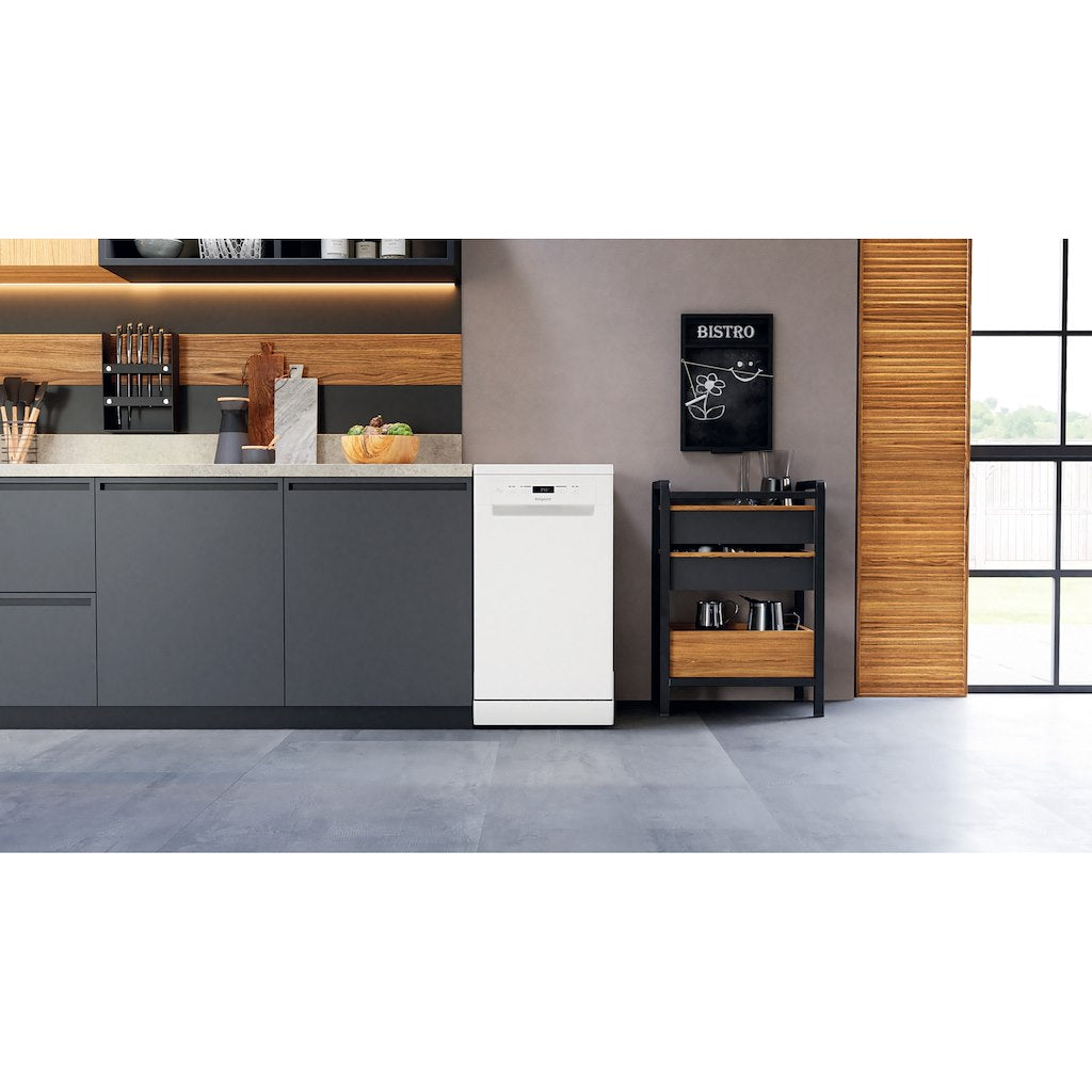 Hotpoint HSFCIH 4798 FS UK Integrated Dishwasher