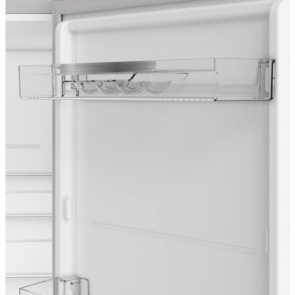 Hotpoint Dual No Frost 60/40 Fridge Freezer with EvenFlow - Silver - D Rated
