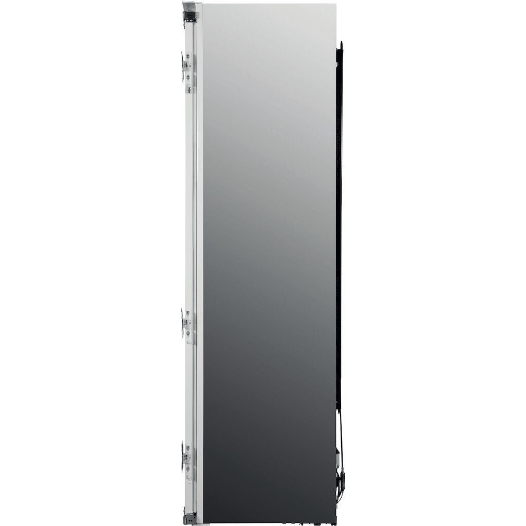 Whirlpool integrated fridge: in White - ARG 180832
