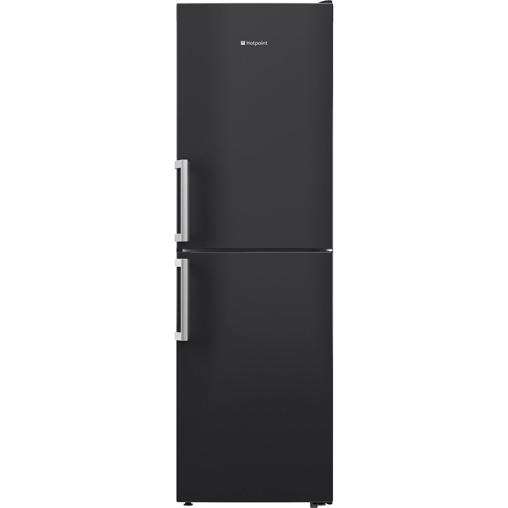 Hotpoint freestanding fridge freezer: frost free