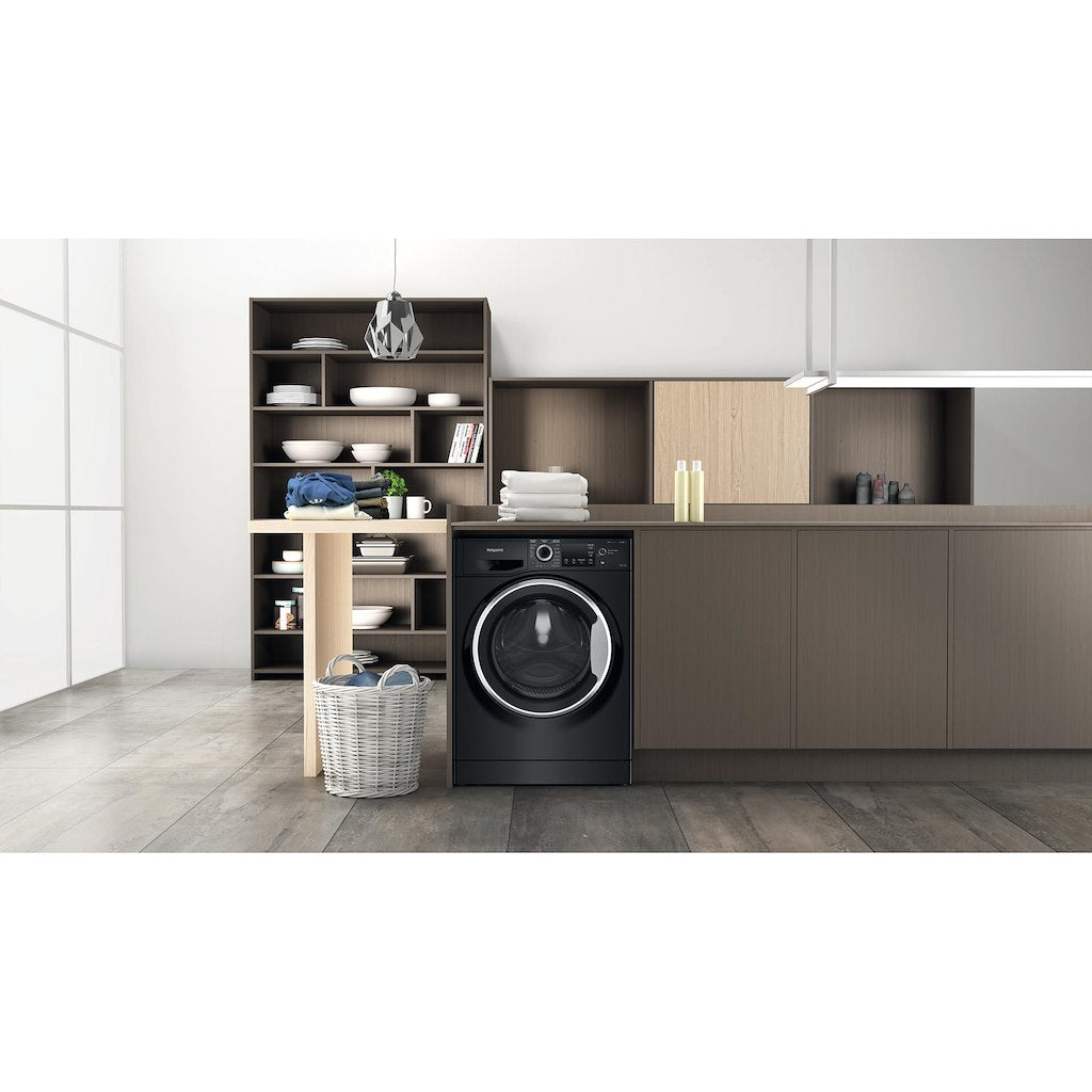 Hotpoint NDB9635BSUK black 9+6kg washer dryer - freestanding