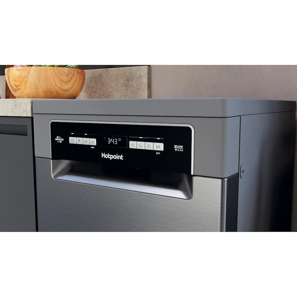 Hotpoint Slimline Free Standing Dishwasher - Stainless Steel -13 Place Setting - E Rated - HSFO 3T223 W X UK N