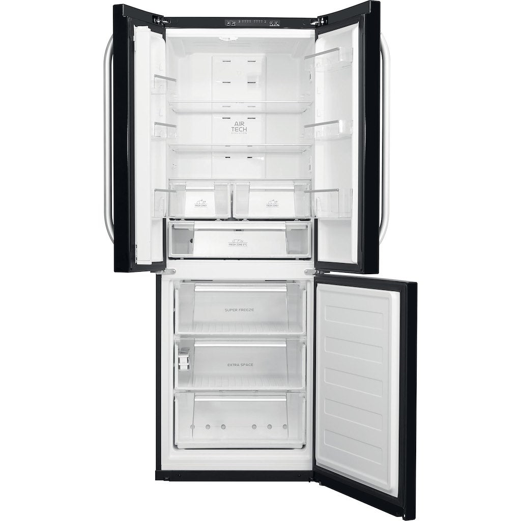 Hotpoint freestanding fridge freezer: frost free