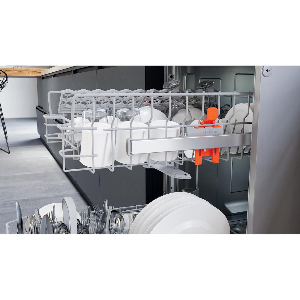 Hotpoint Slimline HF9E 1B19 S UK Freestanding Dishwasher - Silver