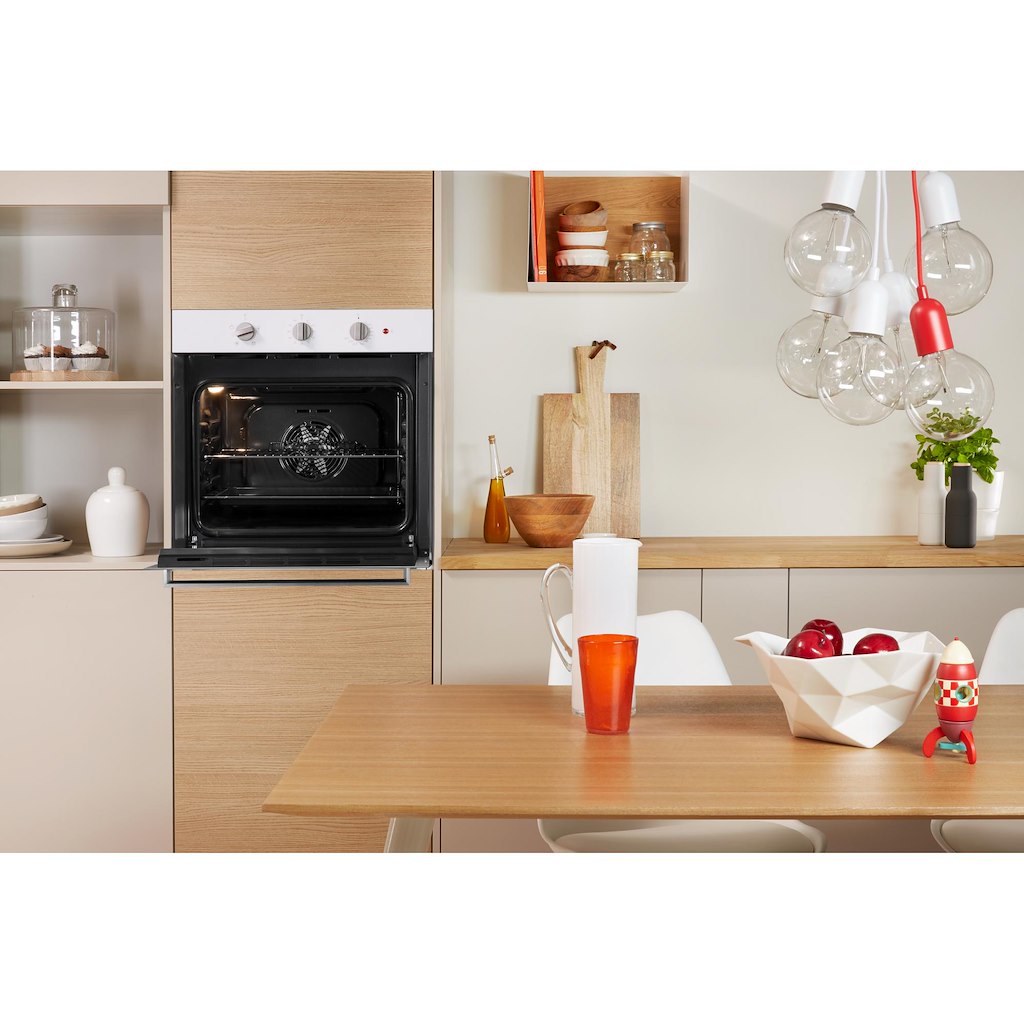 CLICK&CLEAN - Single Fan Oven - 66L - Dial Control - White With Tilting Grill and Programable Timer