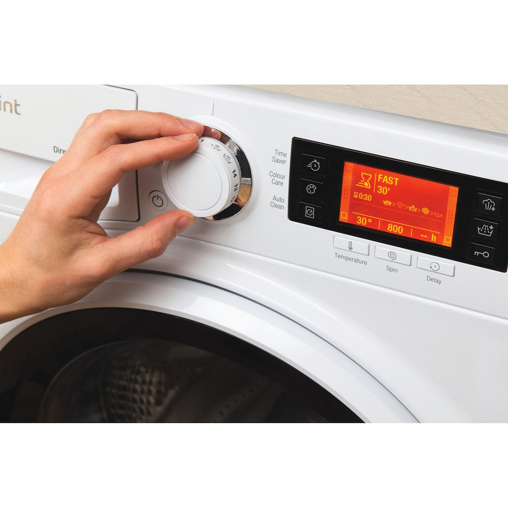 Hotpoint freestanding front loading washing machine: 9kg