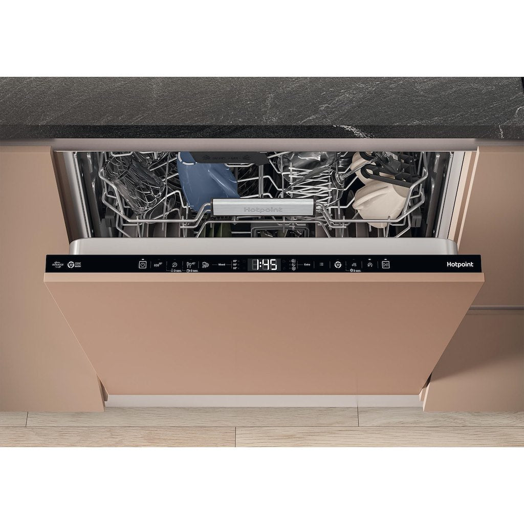 Hotpoint H8I HT59 LS UK Hydroforce Built-In 14 Place Setting Dishwasher