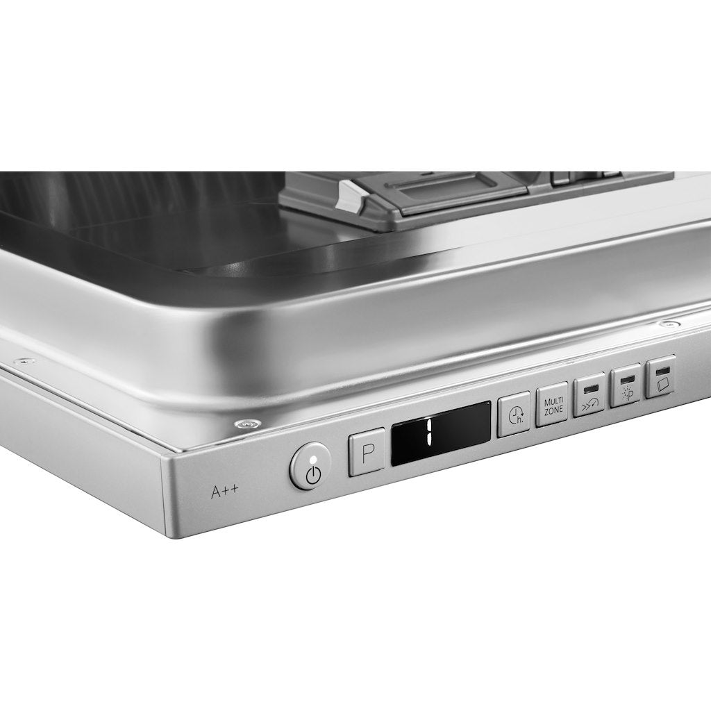 Whirlpool Integrated Dishwasher: in Silver - WIC 3C23 PEF UK